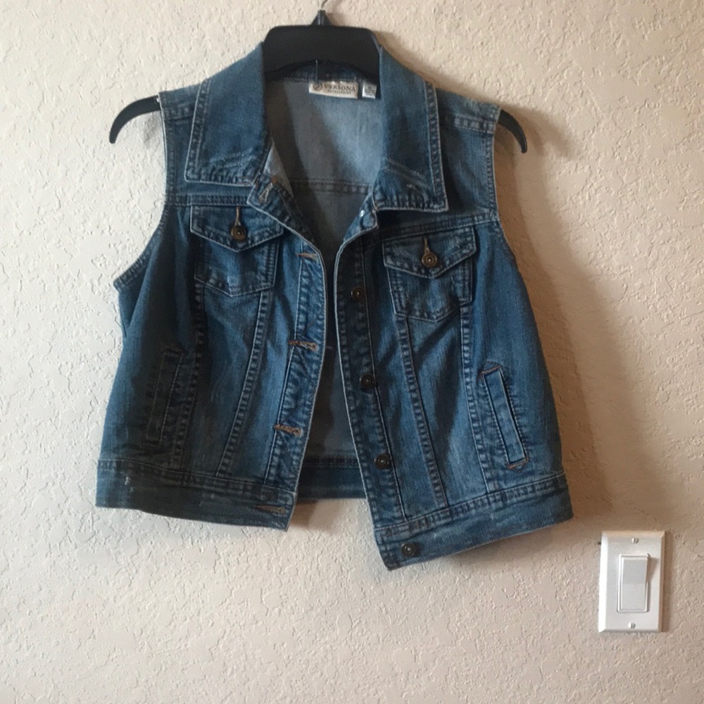 Versona Jean vest size M
